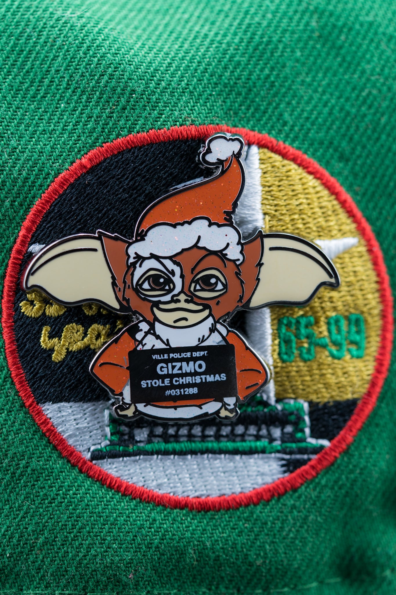 Gizmo Stole Xmas